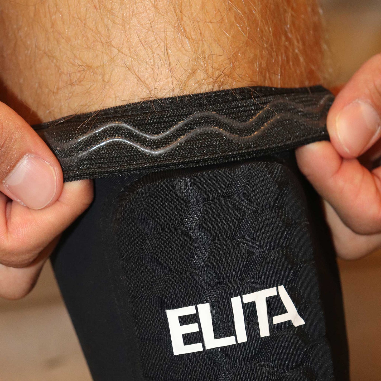 Mini Benskinne Sleeves Sort Letvægt Indbygget Benskinne Slicone Strip