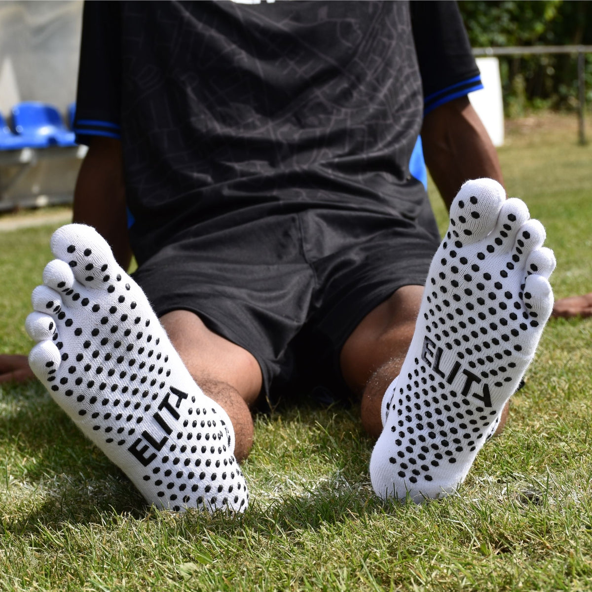 3 par Barefoot Grip Socks +